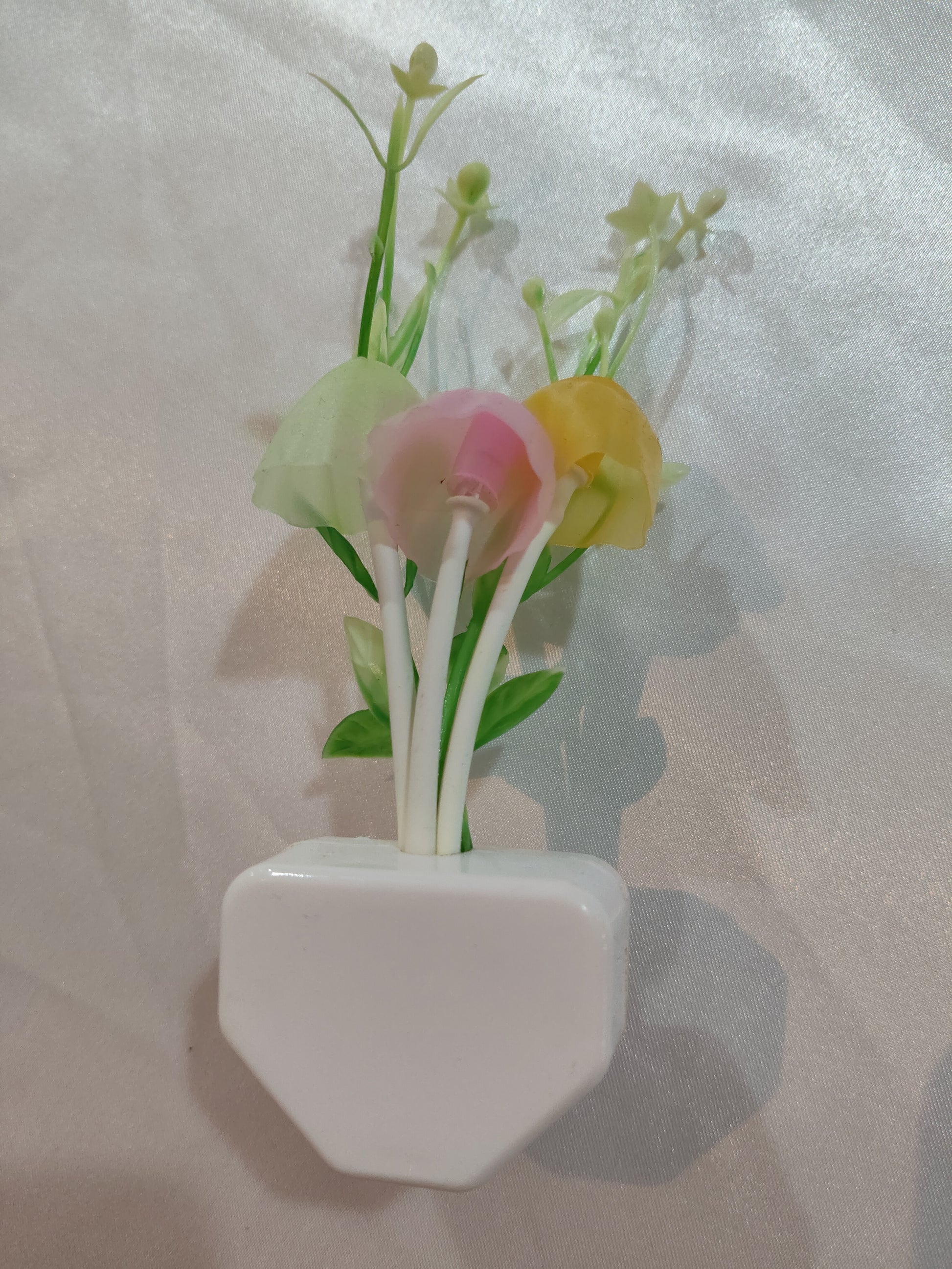 GlowShroom™ LED Mushroom Night Light – 3 Colors with Auto Sensor (Plug-In - Astoxia Official